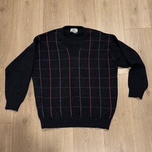 McCulley’s 100% Pure Cashmere Men's Preppy Black Sweater w/ Red Purple Accents